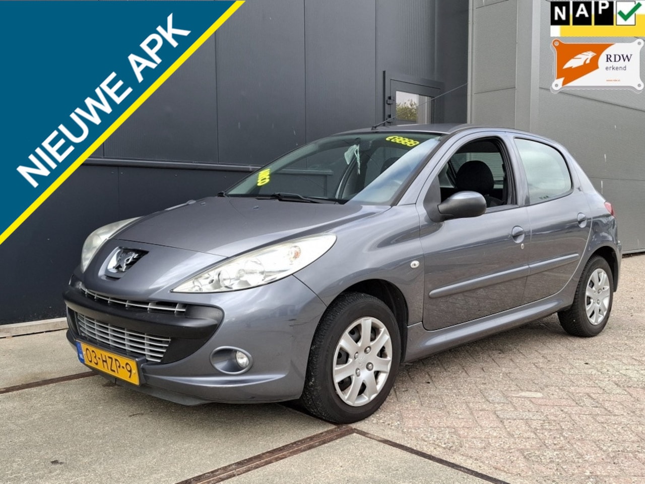 Peugeot 206 - 1.4 XS 5D Airco Nw Distr. Nw APK - AutoWereld.nl