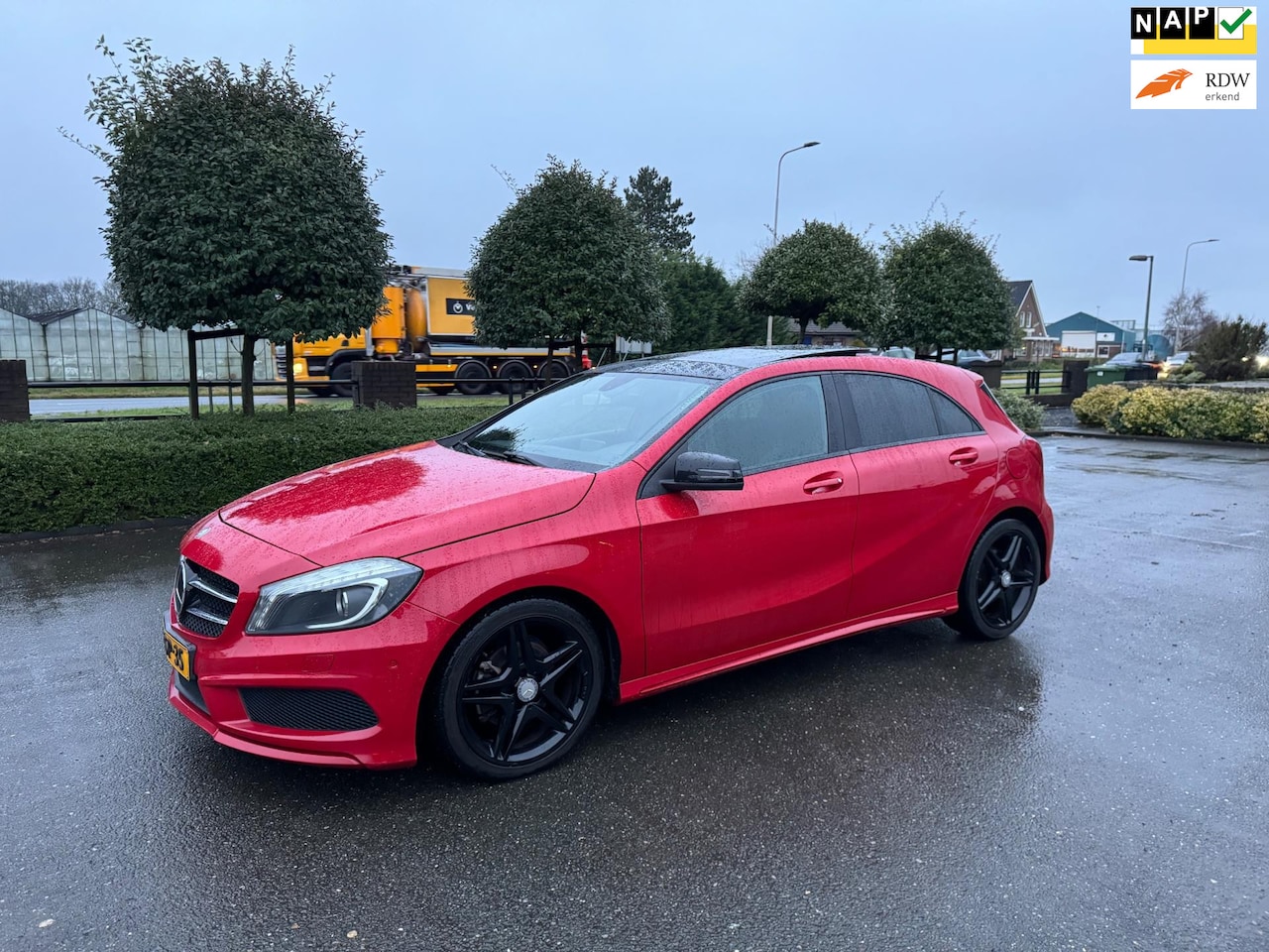 Mercedes-Benz A-klasse - 180 Amg Automaat Pano Nap - AutoWereld.nl