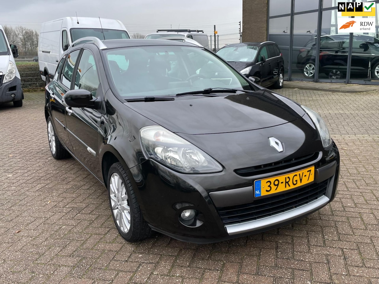 Renault Clio Estate - 1.2 TCE Collection 1.2 TCE Collection, 3e eig afk, Geen import, Nap, Trekhaak, Navi! - AutoWereld.nl