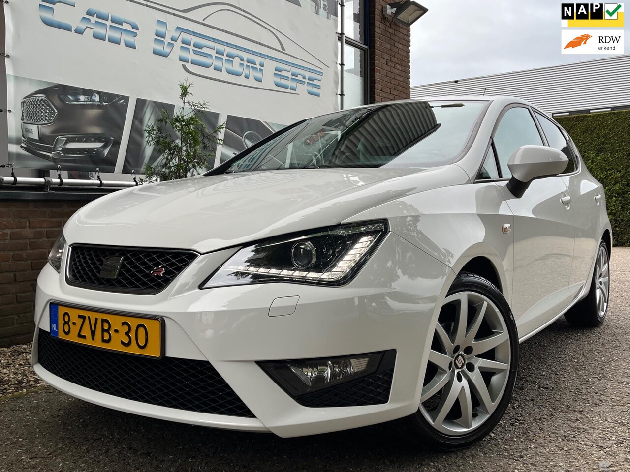 Seat Ibiza - 1.2 TSI FR|Led|Navi|Clima|Pdc|Trekhaak| - AutoWereld.nl