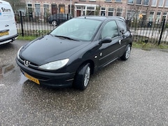 Peugeot 206 - 1.4 X-Design Nw distributie 2005