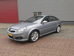 Opel Vectra GTS - 1.9 CDTi 120pk Sport Vol Leer