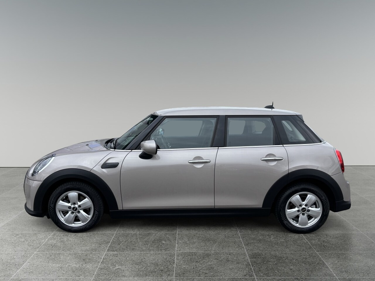 MINI Cooper - Mini 1.5 Bns Ed. - AutoWereld.nl