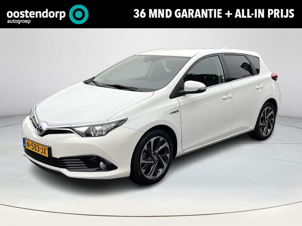 Toyota Auris - Hatchback 1.8 Hybrid Dynamic | Navigatie | Achteruitrijcamera - AutoWereld.nl