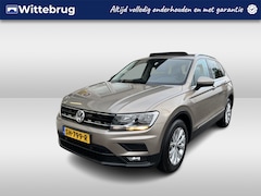 Volkswagen Tiguan - 1.4 TSI Comfortline Business / PANO/ PARK. SENSOREN/ ERGO ACTIVE/ STOEL VERWARM./ ADAPT. C