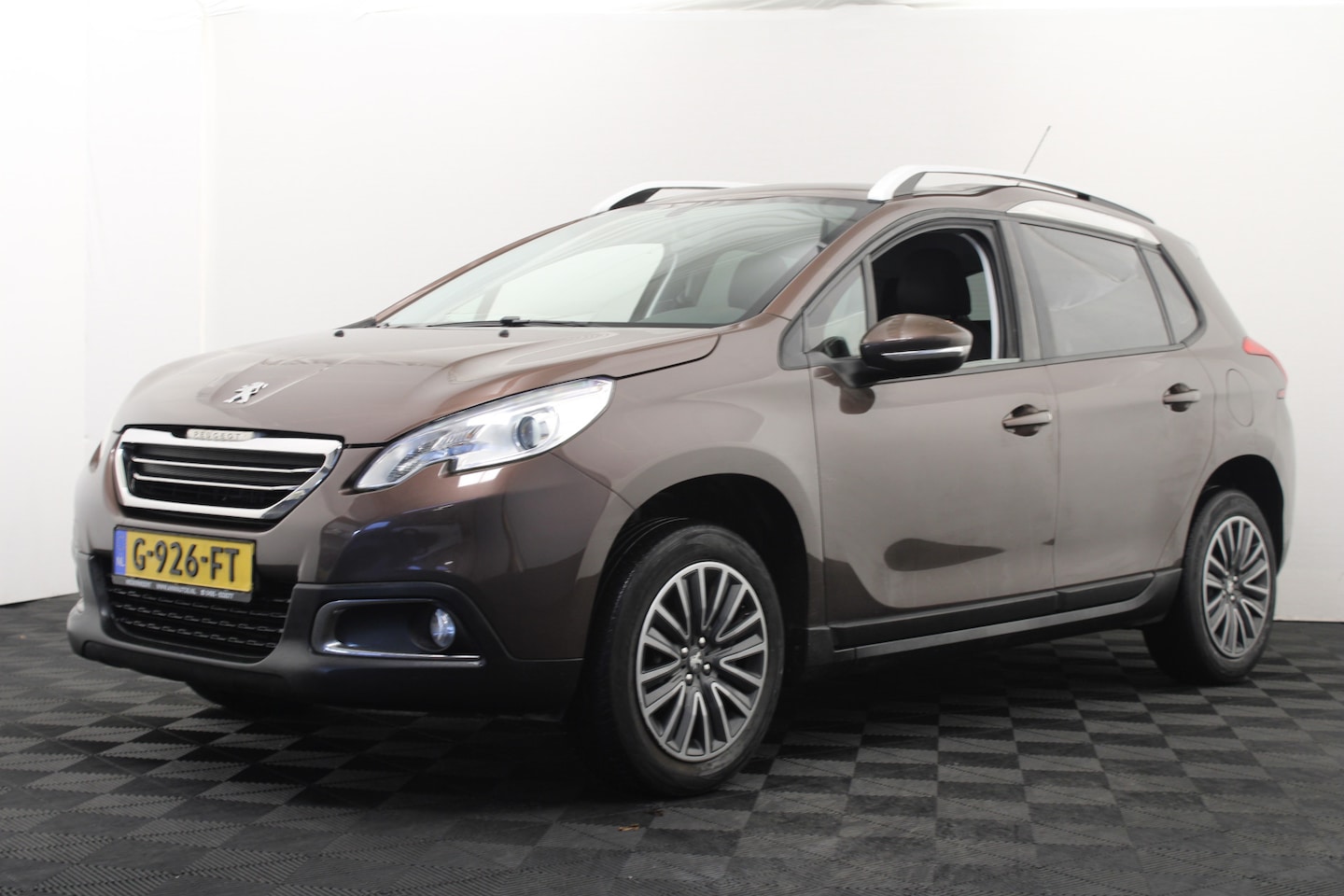 Peugeot 2008 - 1.2 PureTech Active Pack Premium 1.2 PureTech Active Pack Premium - AutoWereld.nl