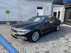 BMW 5-serie - 530i | STUURVERWARMING | 360 gr CAMERA | KEYLESS | LEER |