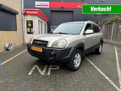 Hyundai Tucson - 2.0 Style - ecc - trekhaak - complete historie