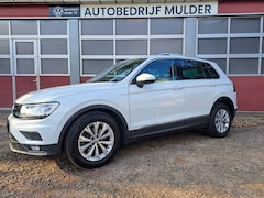 Volkswagen Tiguan - 1.4 TSI 125 Pk Comfortline Business LED koplampen Ecc Nav Pdc