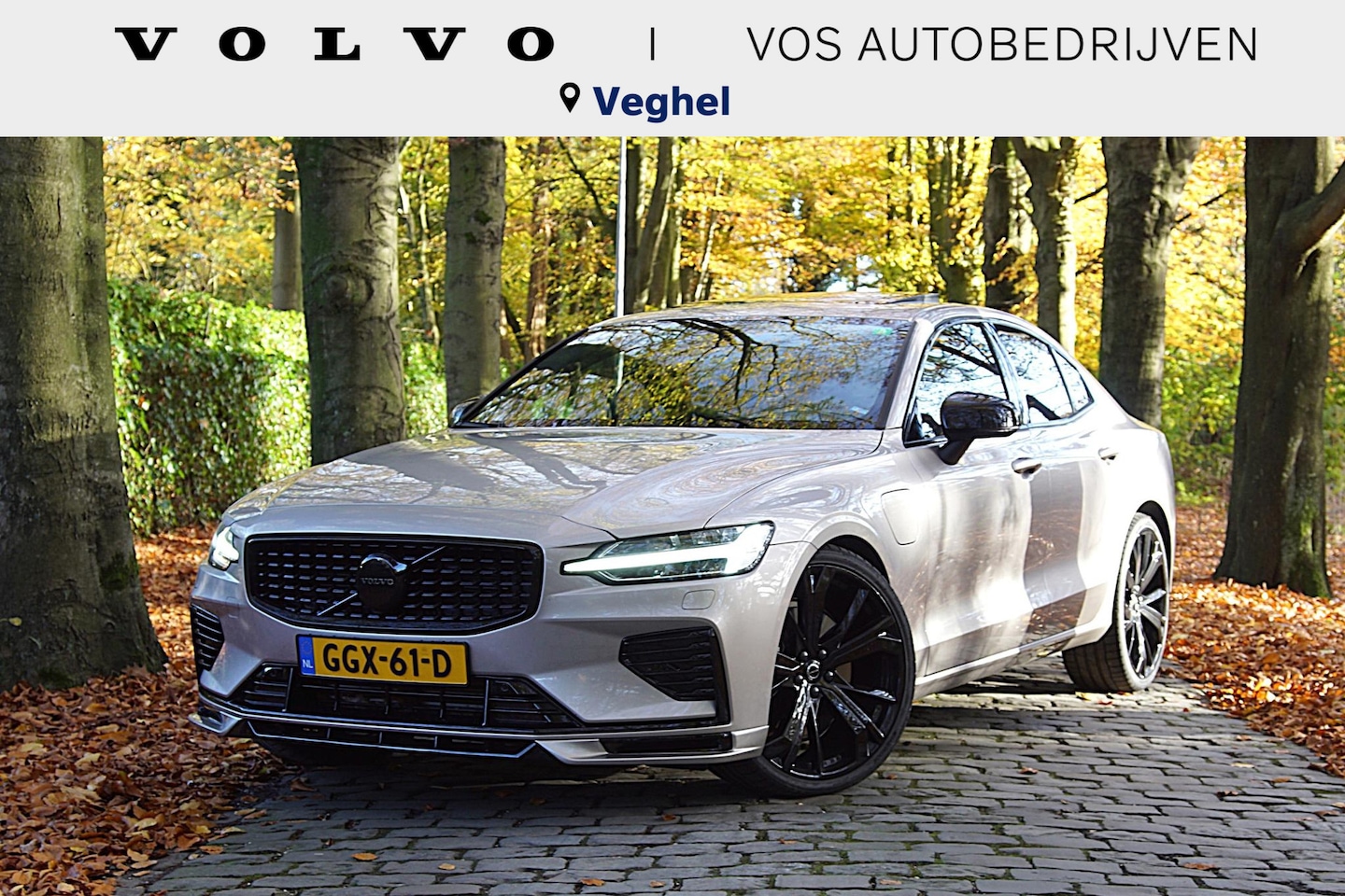 Volvo S60 - 2.0 Recharge T6 AWD Ultimate Dark | UNIEK! | Heico pakket | Panoramadak | Harman Kardon - AutoWereld.nl