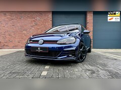 Volkswagen Golf - 7.5 2.0 TSI GTI 2017 Blauw | PANO ACC ALARM