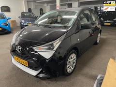 Toyota Aygo - 1.0 VVT-i x-play Camera Airco Navi