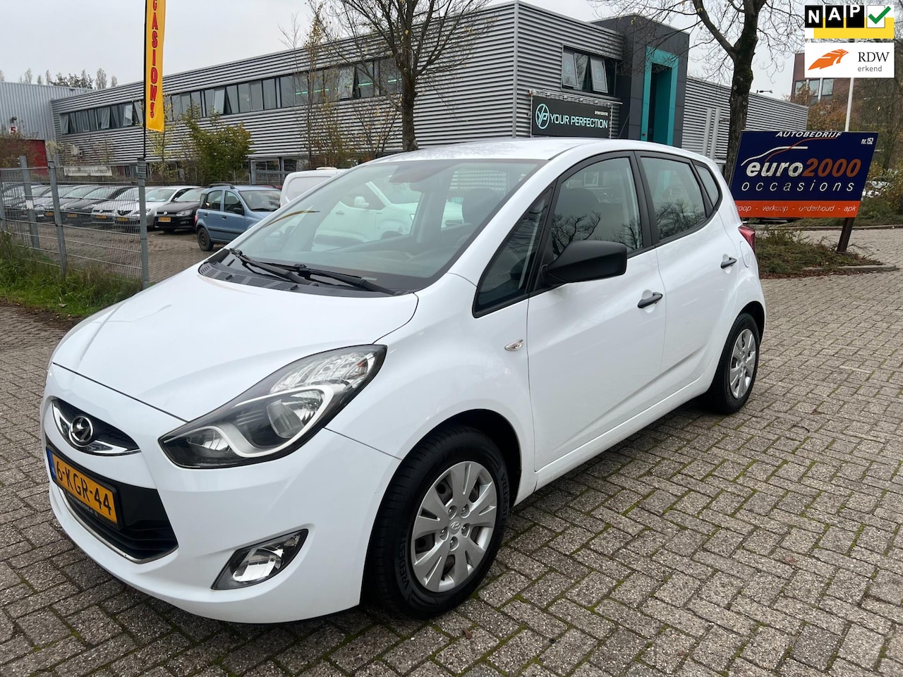 Hyundai ix20 - 1.4i i-Motion - AIRCO - STOELVERWARMING ! - AutoWereld.nl