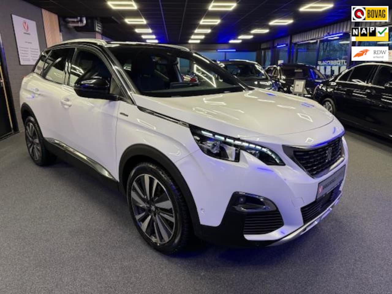 Peugeot 3008 - 1.2 Turbo GT Line | Clima | Cruise | Smart Opener | Camera | Half Leder | 2de Eigenaar | O - AutoWereld.nl