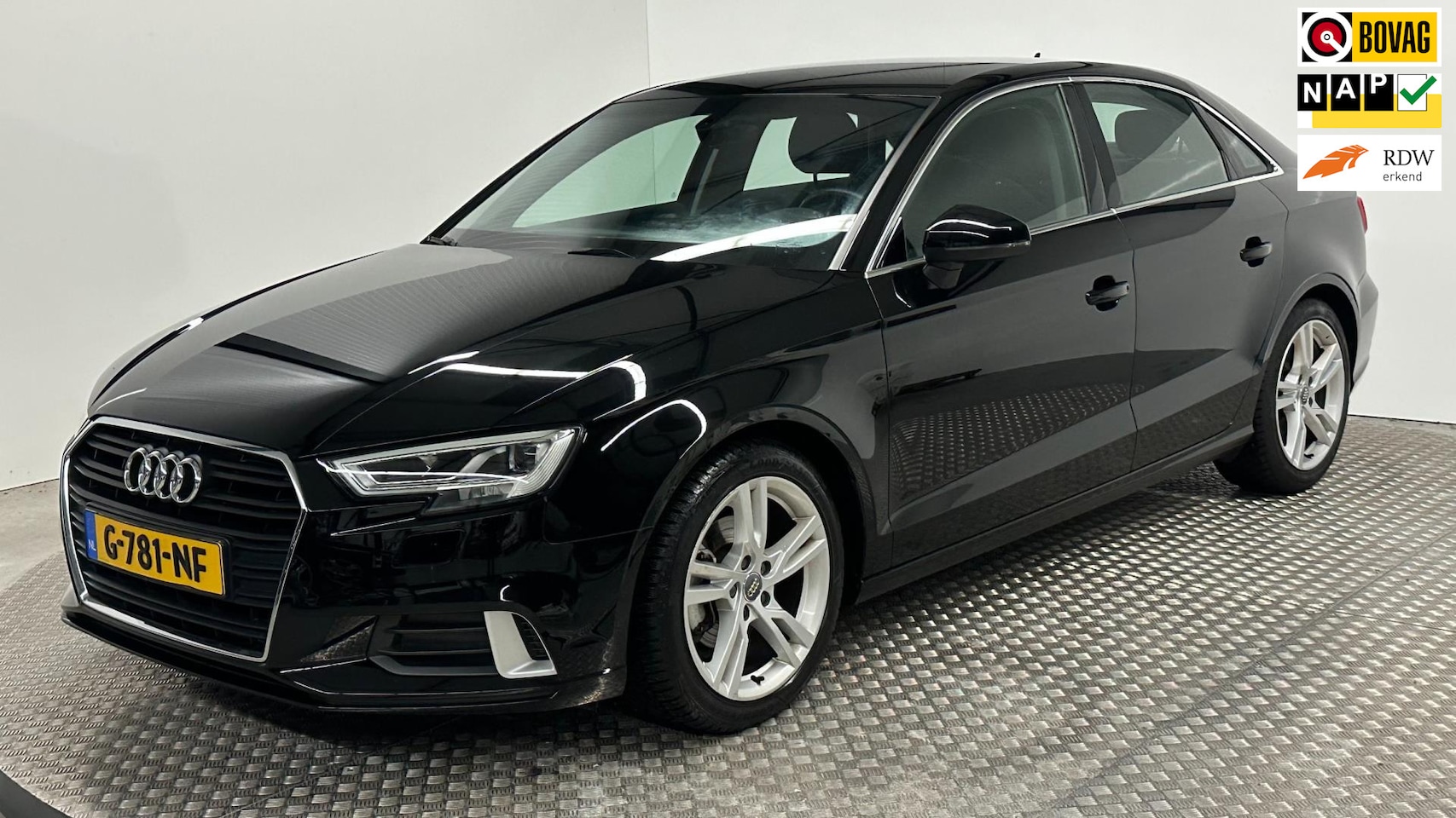 Audi A3 Limousine - 35 TFSI CoD Sport Advance automaat parkeersensoren cruisecontrole led - AutoWereld.nl