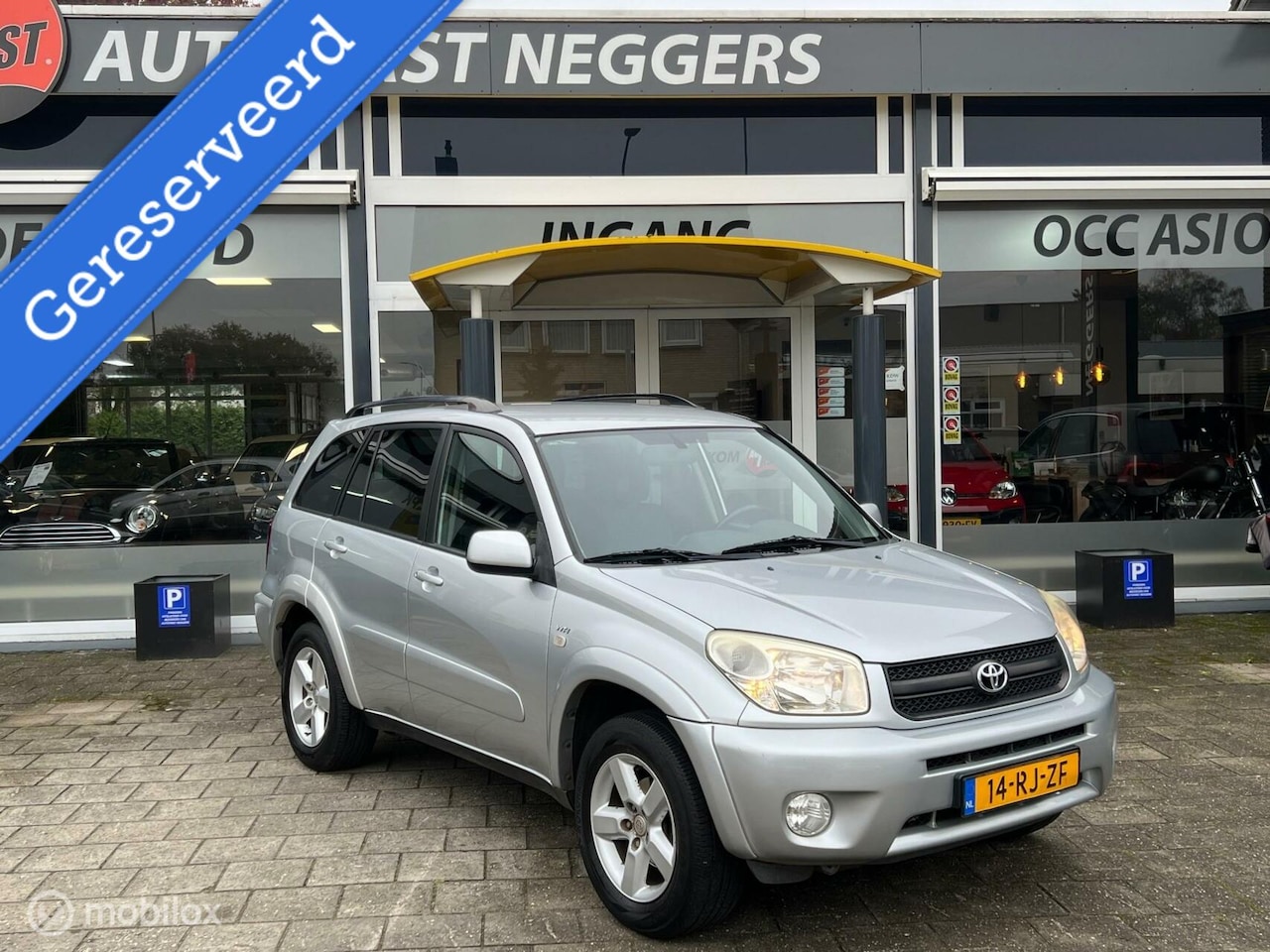 Toyota RAV4 - 2.0-16V VVT-i Special Edition 2.0-16V VVT-i Special Edition - AutoWereld.nl