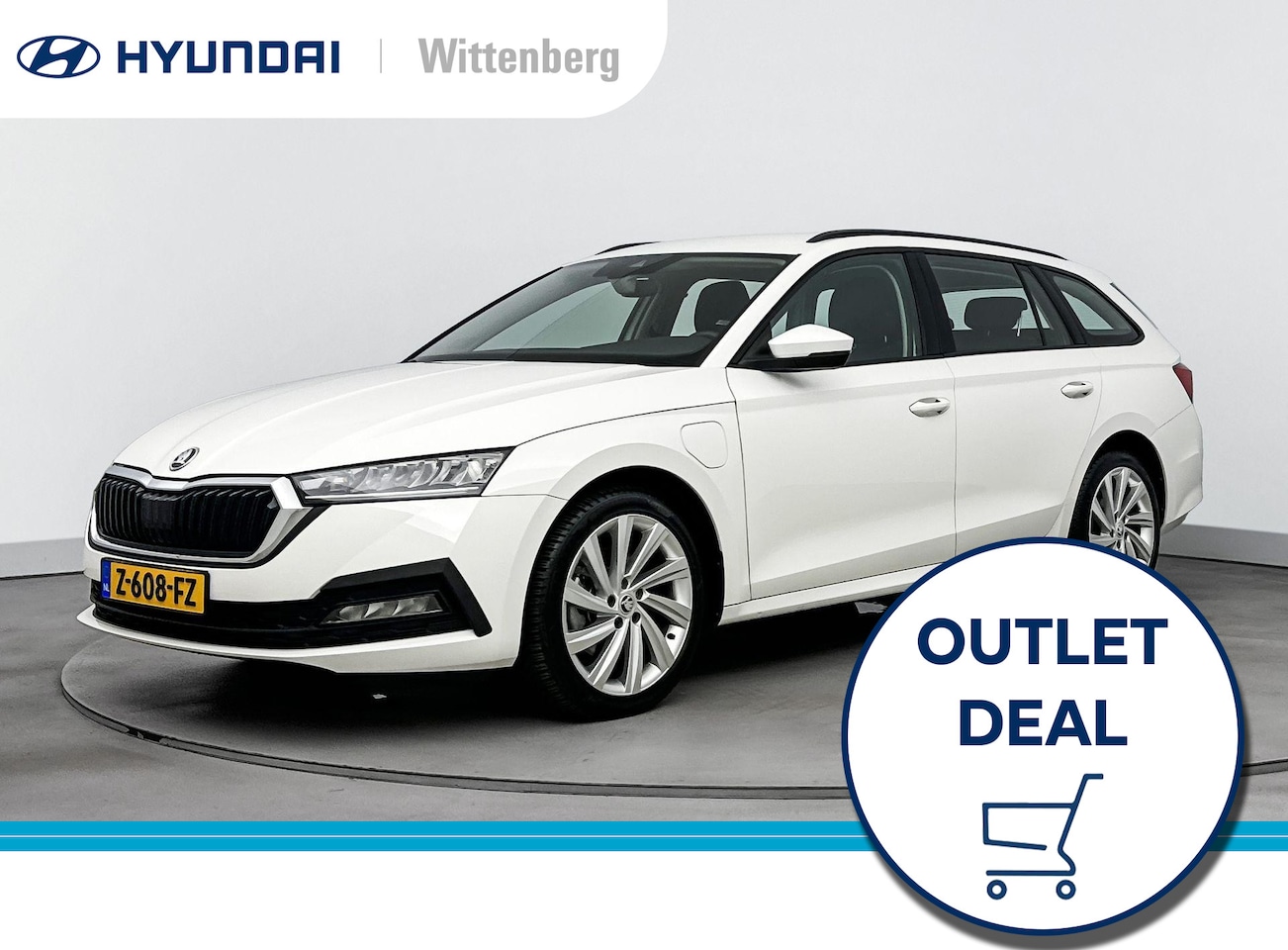 Skoda Octavia Combi - 1.4 TSI iV PHEV 204pk | EINDEJAARSDEAL! | Lage km-stand! | Plug-in | Apple Carplay | Andro - AutoWereld.nl