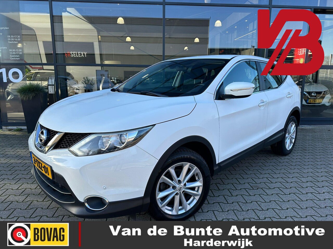 Nissan Qashqai - 1.2 Acenta *Cruise Control & Parkeersensoren* - AutoWereld.nl