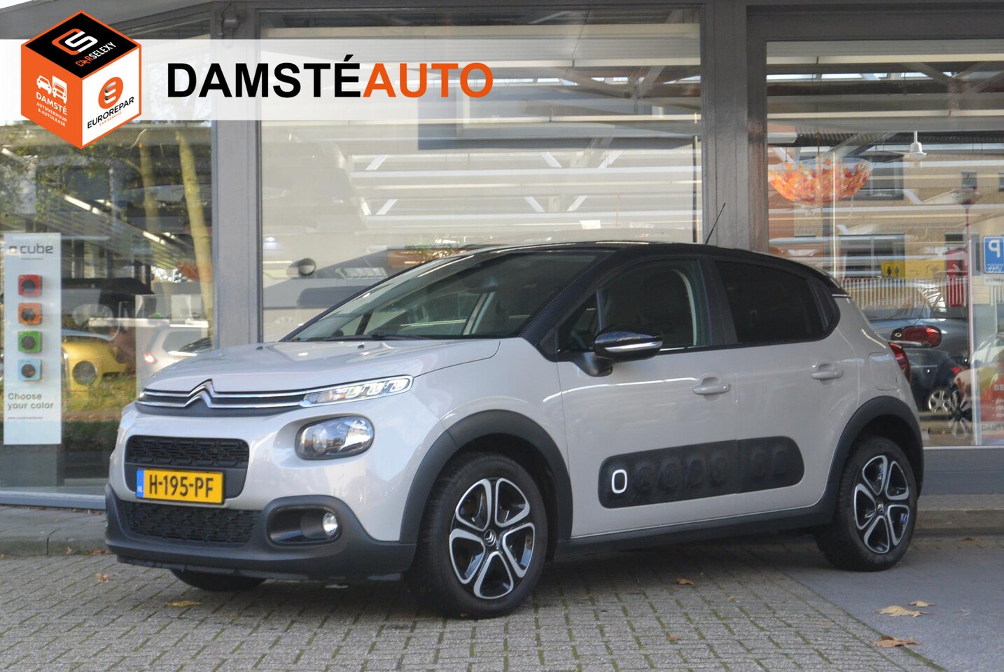 Citroën C3 - PureTech 82pk Feel Edition │ Connect Nav │ Apple Carplay™ & Android Auto™ - AutoWereld.nl