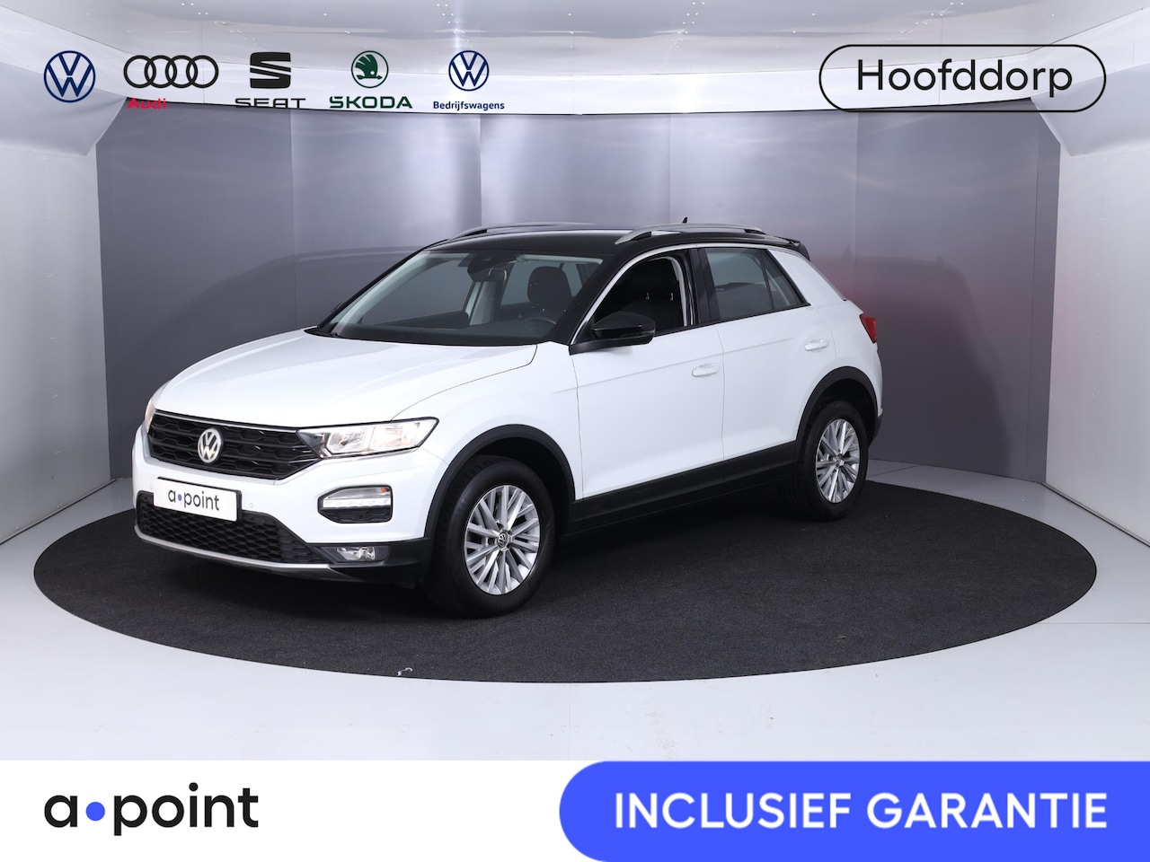 Volkswagen T-Roc - 1.0 TSI Style 115 pk | Navigatie | Parkeersensoren | Autom. airco | Adaptieve cruise contr - AutoWereld.nl