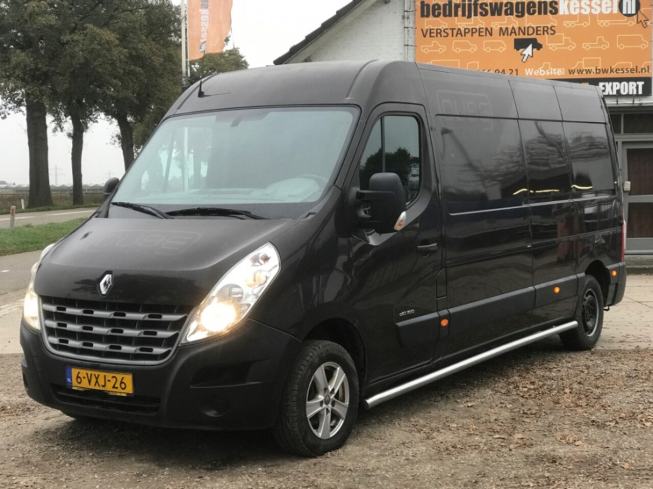 Renault Master - T35 2.3 dCi 100 Euro 5 L3H2 Maxi Cruise - AutoWereld.nl