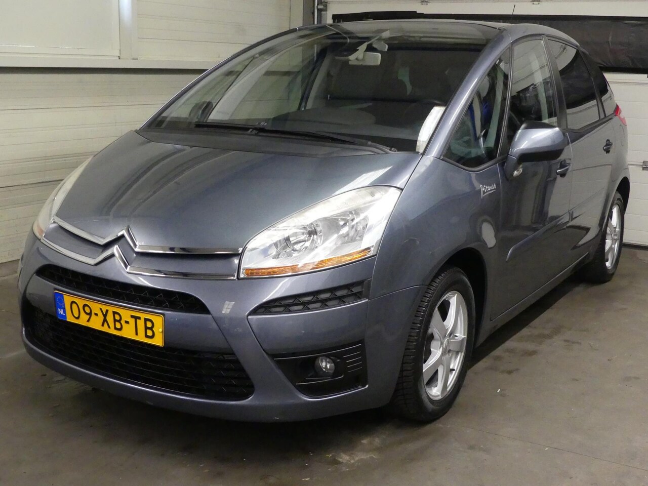 Citroën C4 Picasso - 1.8-16V Ambiance - Airco - Cruise Control - Trekhaak - AutoWereld.nl