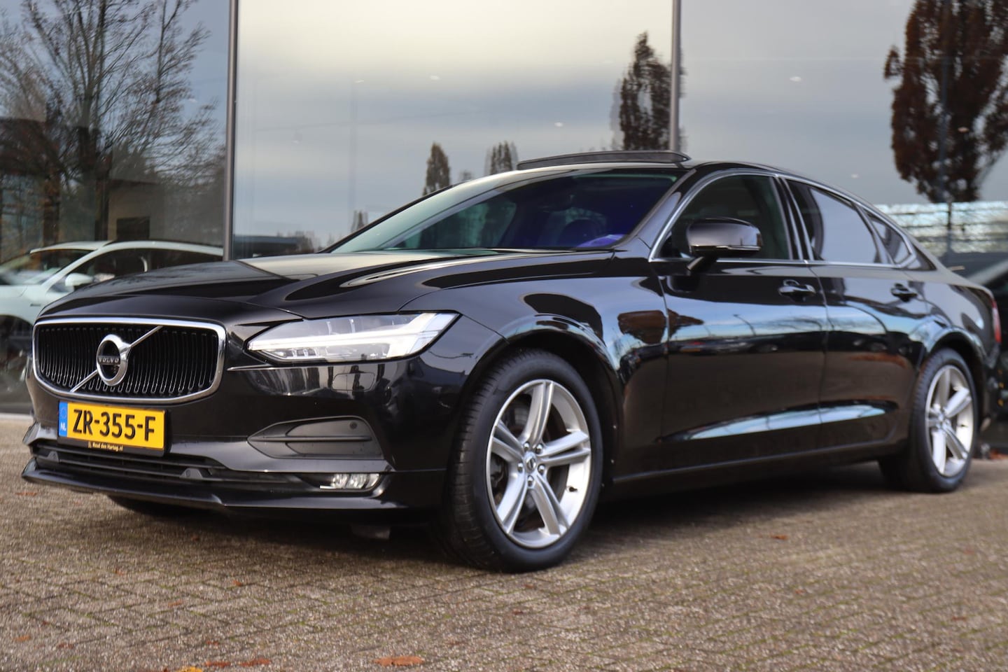 Volvo S90 - 2.0 T5 AUT. 250PK INSCRIPTION ADAPT. CRUISE | CARPLAY | LED | SCHUIFDAK | STANDKACHEL | LE - AutoWereld.nl