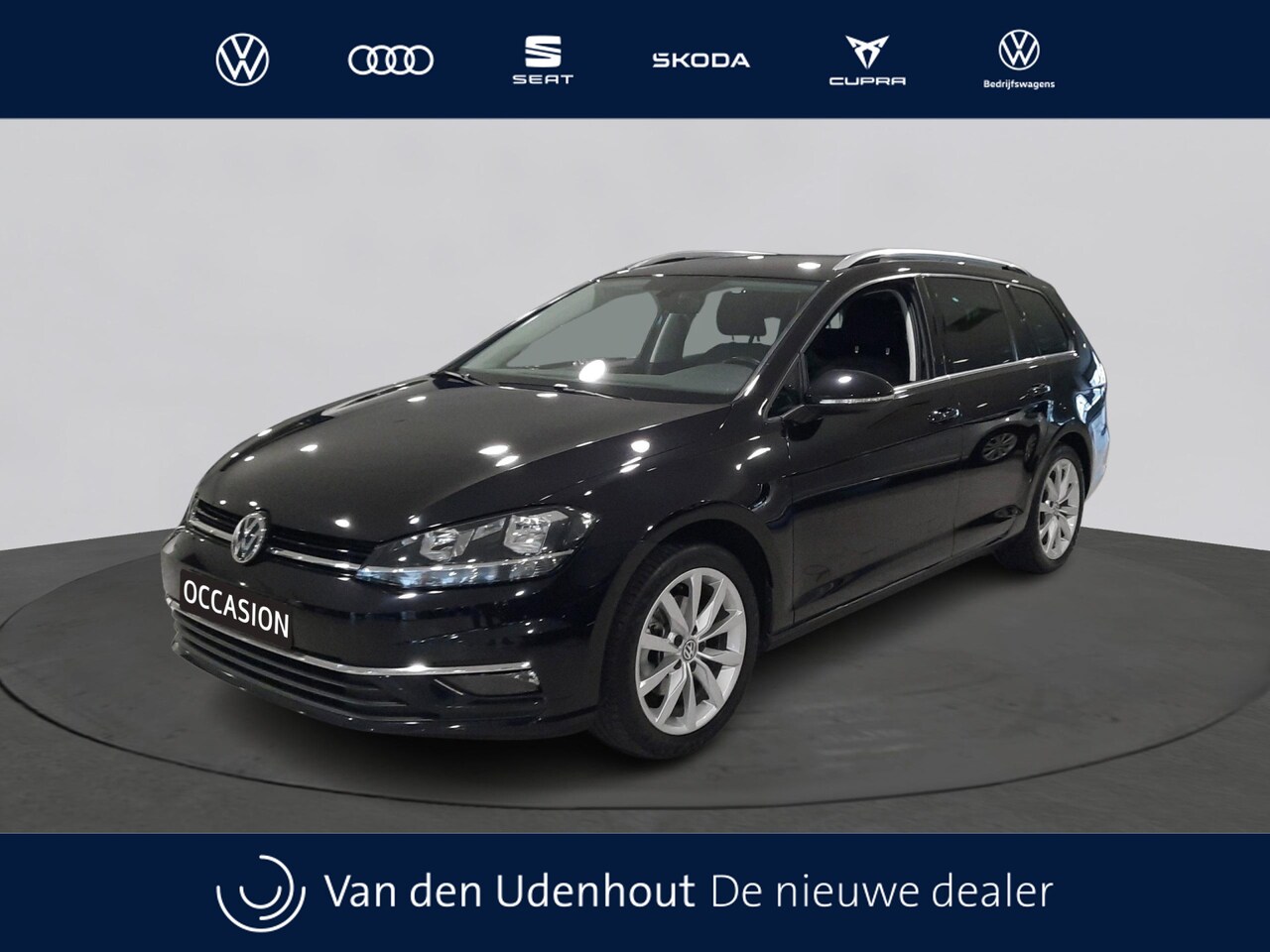 Volkswagen Golf Variant - 1.0 TSI Highline Executive | Navi | Trekhaak | Privacy Glass Nieuw binnen, foto's volgen - AutoWereld.nl