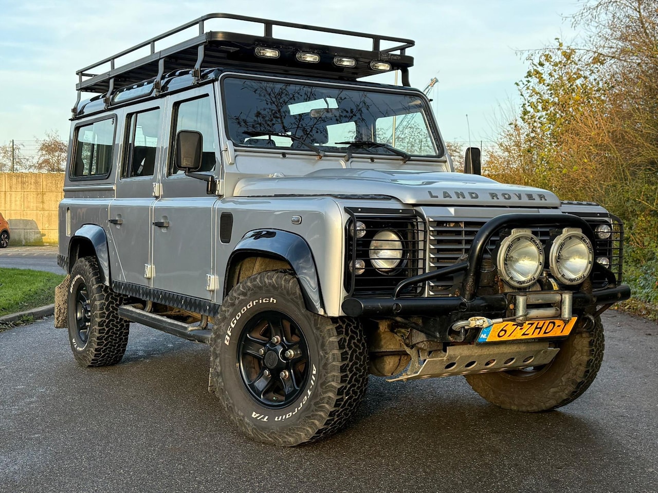 Land Rover Defender 110 - 2.4 D STW. - AutoWereld.nl