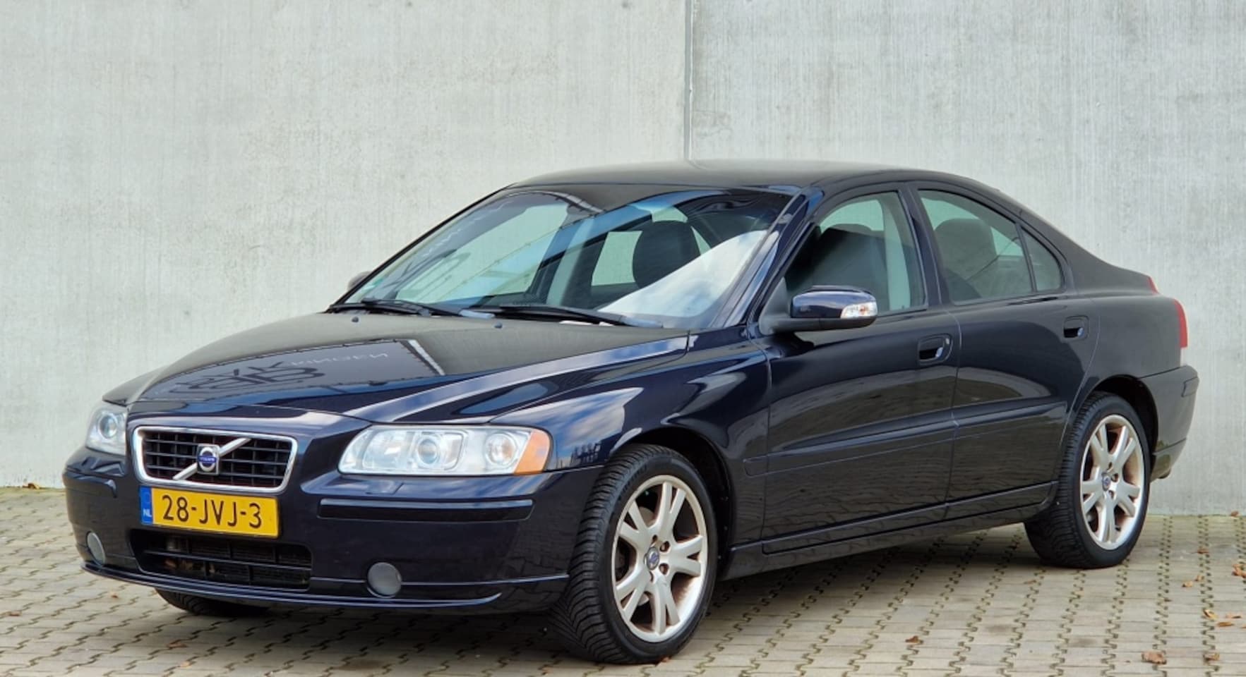 Volvo S60 - 2.4 Drivers Edition nwe apk a/z onderhouden - AutoWereld.nl