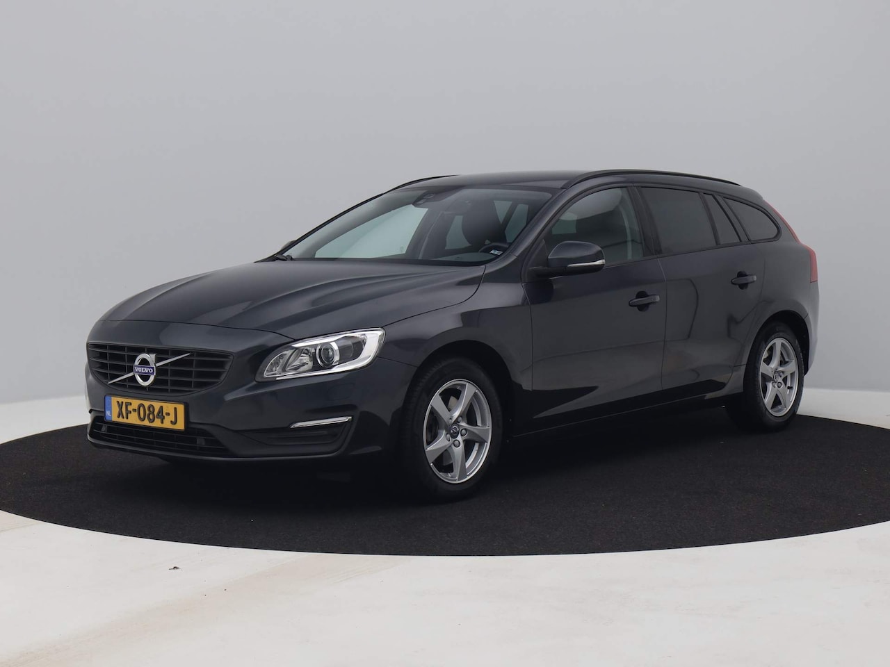 Volvo V60 - 1.5 T3 Automaat Polar+ | STOEL- EN STUURVERW. | TREKHAAK - AutoWereld.nl