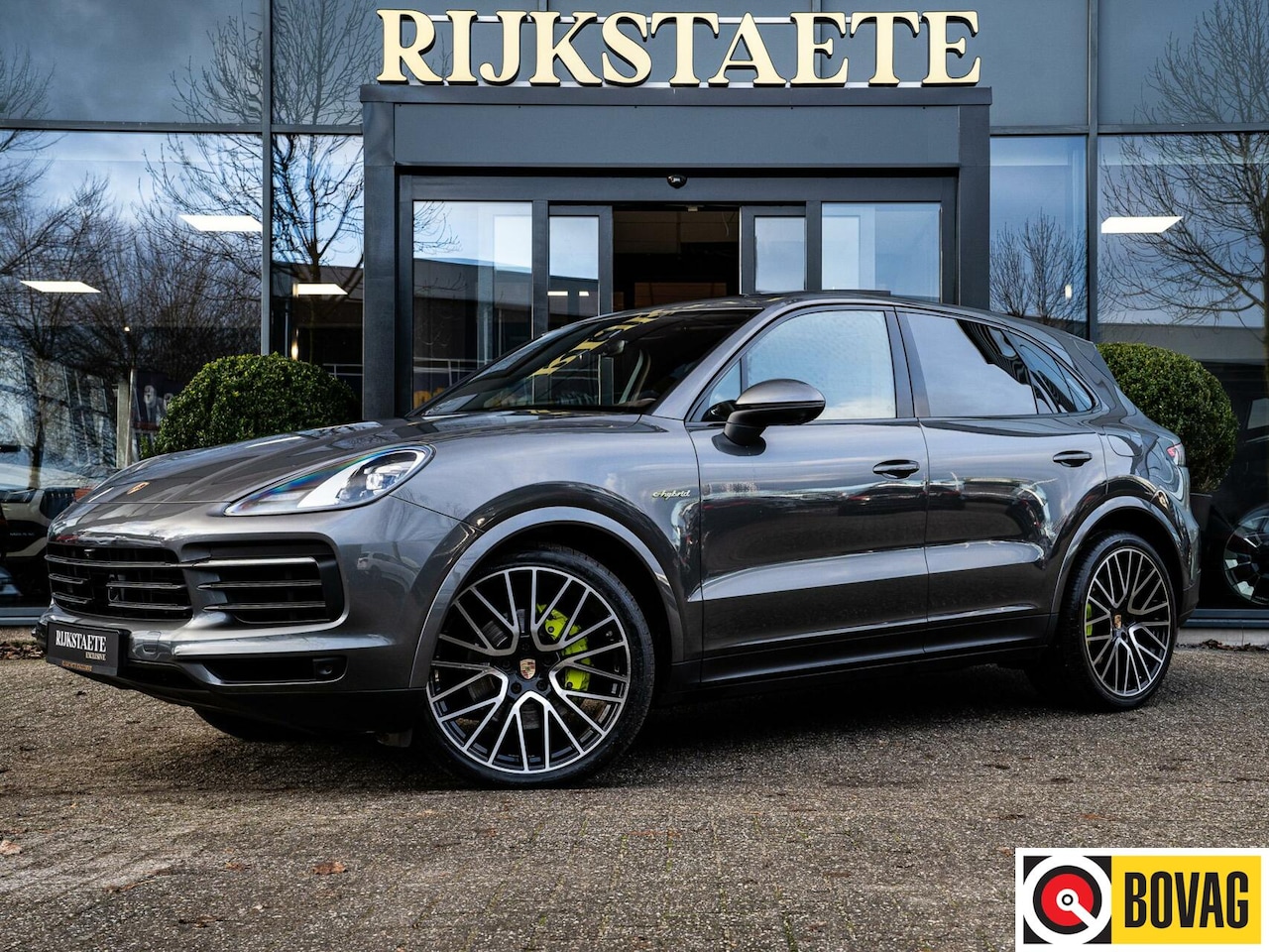 Porsche Cayenne - 3.0 E-Hybrid|PANO|SPORT CHRONO|360°|ACC|22'' - AutoWereld.nl