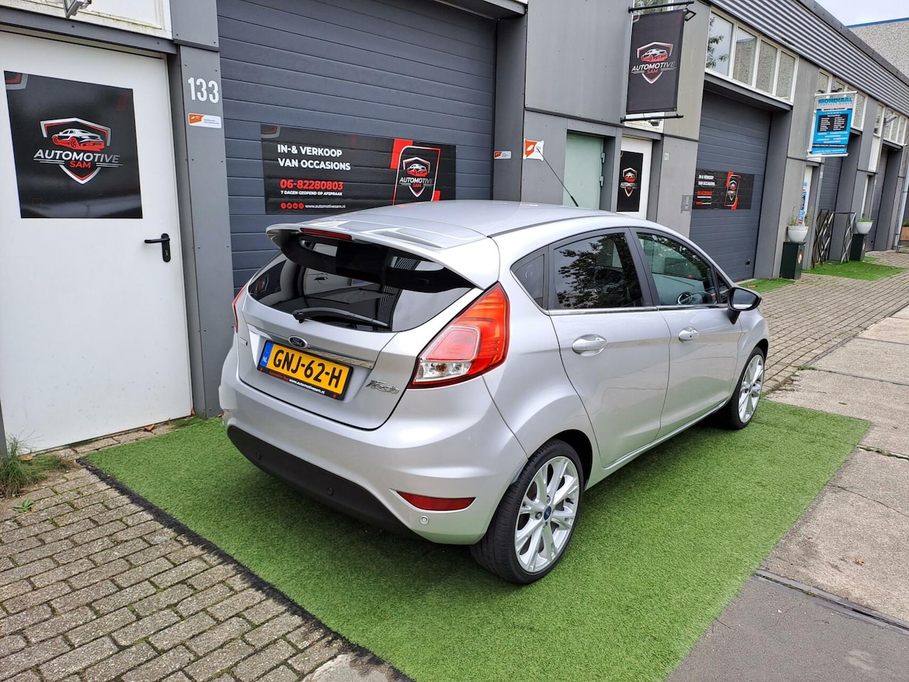 Ford Fiesta - 1.0 EcoBoost Titanium X Winter-pack Automaat - AutoWereld.nl