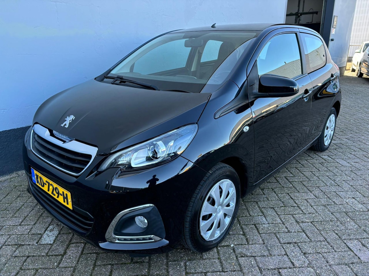 Peugeot 108 - 1.0 e-VTi Active - Airco - AutoWereld.nl