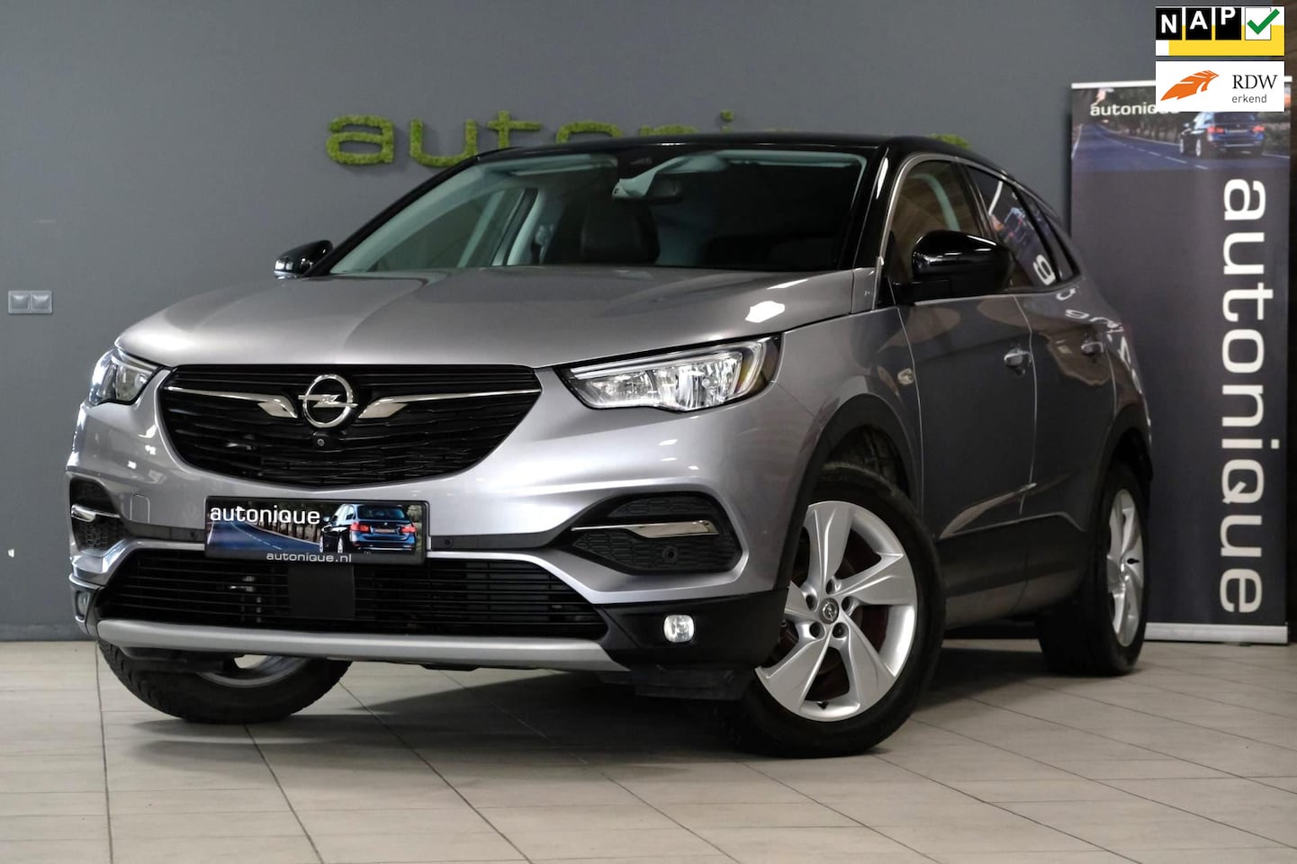 Opel Grandland X - 1.2 Turbo Innovation |Navigatie/Camera| *Distributie Reeds Vervangen* 68.907km!! - AutoWereld.nl