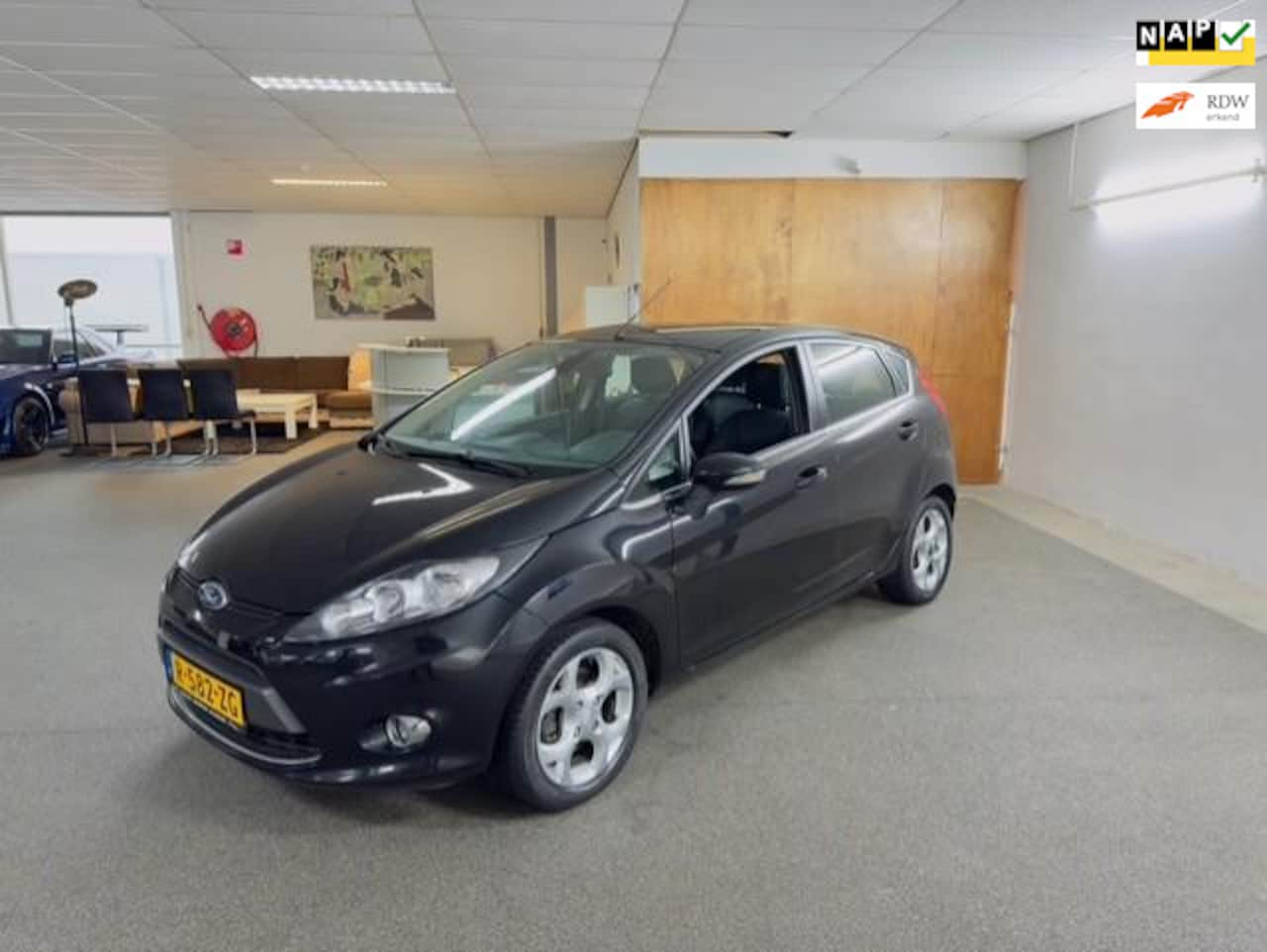 Ford Fiesta - 1.25 Trend Apk Nieuw,Clima,E-Ramen,N.A.P,Lm velgen,5Deurs,2 Sleutels + boekjes,Topstaat!! - AutoWereld.nl