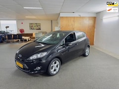 Ford Fiesta - 1.25 Trend Apk Nieuw, Clima, E-Ramen, N.A.P, Lm velgen, 5Deurs, 2 Sleutels + boekjes, Tops