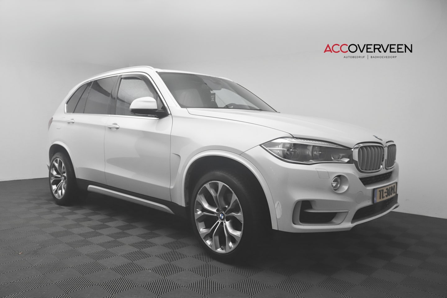 BMW X5 - xDrive35i High Executive BOMVOL - AutoWereld.nl