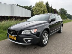 Volvo XC70 - 2.0 D4 Summum / LEER / SCHUIFDAK / NAVI / CRUISE