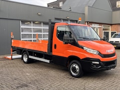 Iveco Daily - 35C15 2.3 375 Trekhaak 3500kg Laadklep 500kg Navigatie Open laadbak Pick-up Euro 6 Bpm vri