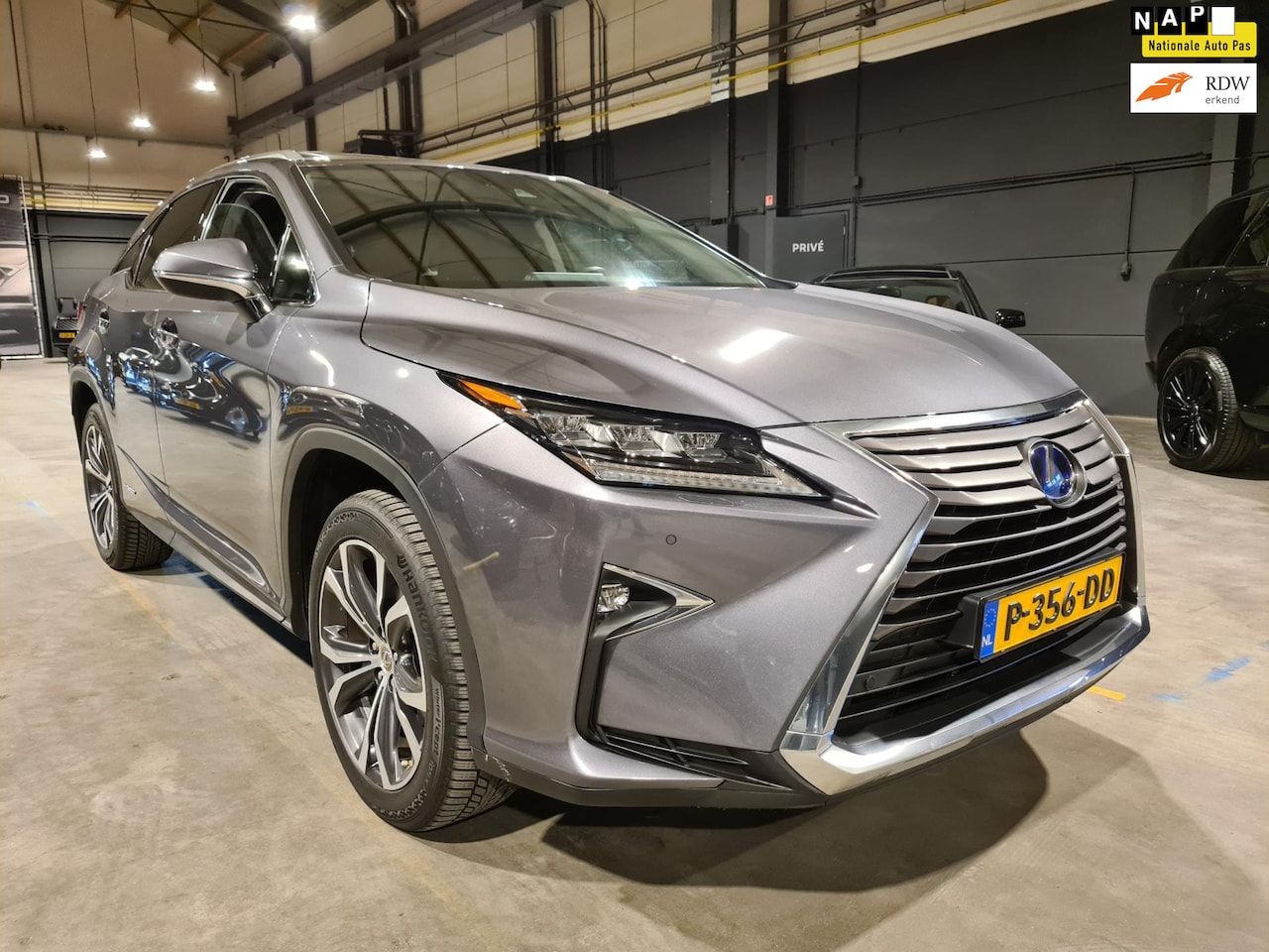 Lexus RX 450h - 4WD Luxury Line - Schuifdak - Leder - Stoelverw en Koeling - Camera - Navigatie - Dealeron - AutoWereld.nl