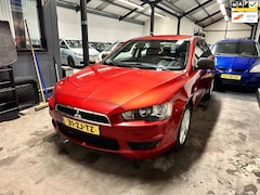 Mitsubishi Lancer Sports Sedan - 1.8 Invite