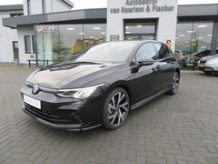 Volkswagen Golf - 8 1.5 eTSI 150PK R-Line DSG, Navi, Camera