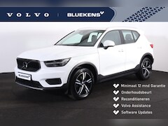 Volvo XC40 - T3 Momentum Pro - Verwarmde voorstoelen - Parkeersensoren achter - Cruise control - Apple