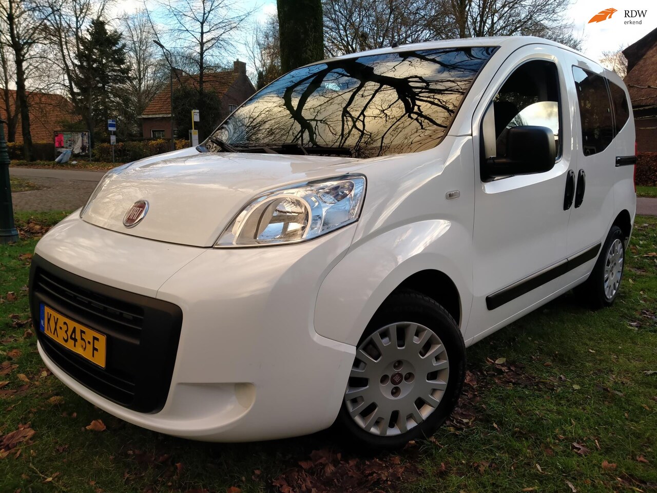 Fiat Qubo - 1.4 MyLife 5PERS/ Airco / APK 7-7-2025 - AutoWereld.nl