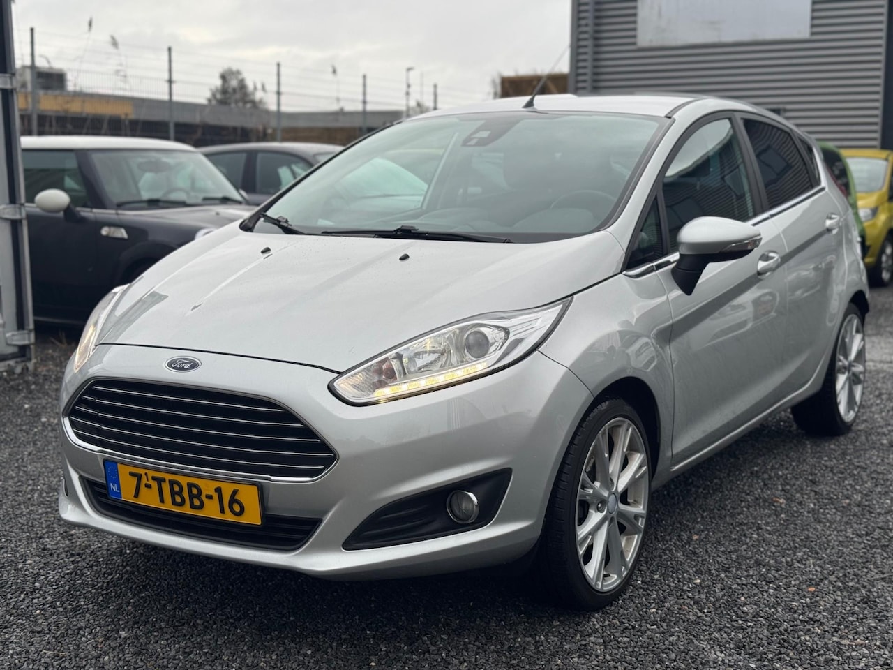 Ford Fiesta - 1.0 EcoBoost Titanium Clima sport Elektrische Ramen - AutoWereld.nl