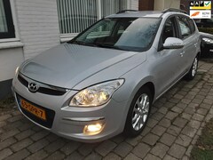 Hyundai i30 CW - 1.6i Style