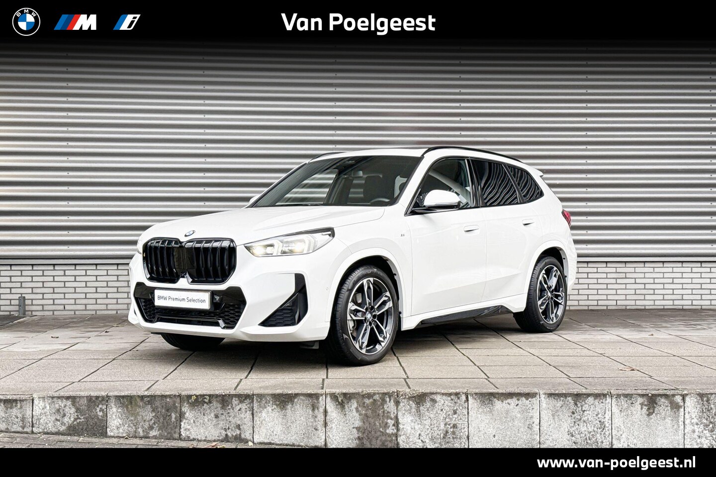 BMW X1 - sDrive18i Innovation Pack / M Sport / Travel Pack / Trekhaak - AutoWereld.nl