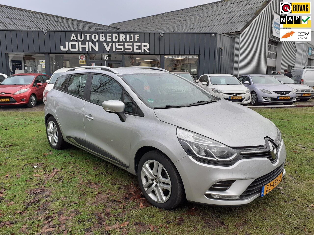 Renault Clio Estate - 0.9 TCe Zen *cruise*navi*airco* - AutoWereld.nl