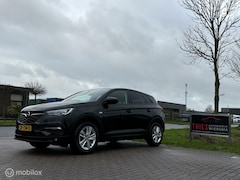 Opel Grandland X - 1.2 Turbo Innovation /cruise/stoel vw/stuur vw/trekhaak/